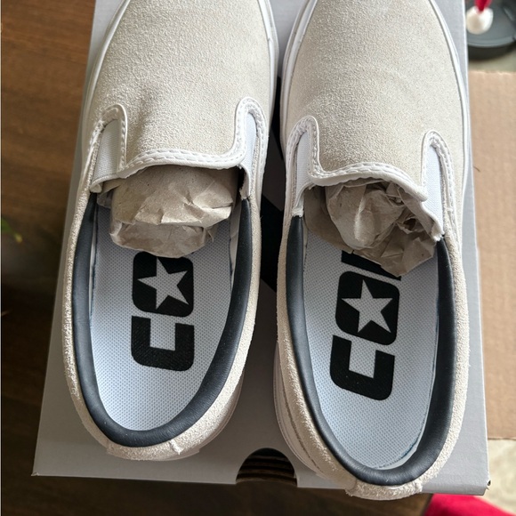 New 7.5 Converse Womens Off-White Slip-On converse suede - Picture 6 of 9